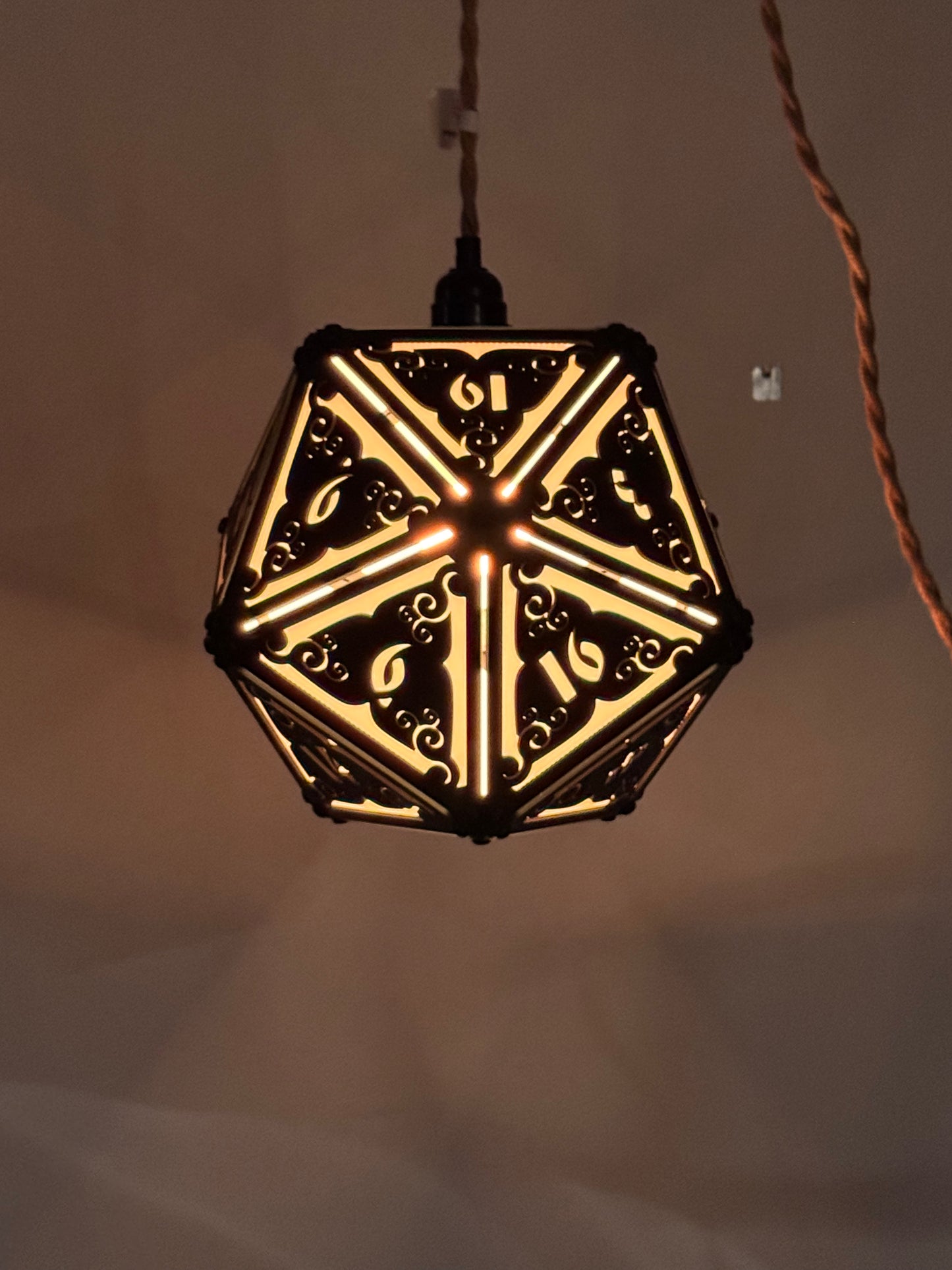 D20 Hanging Lamp