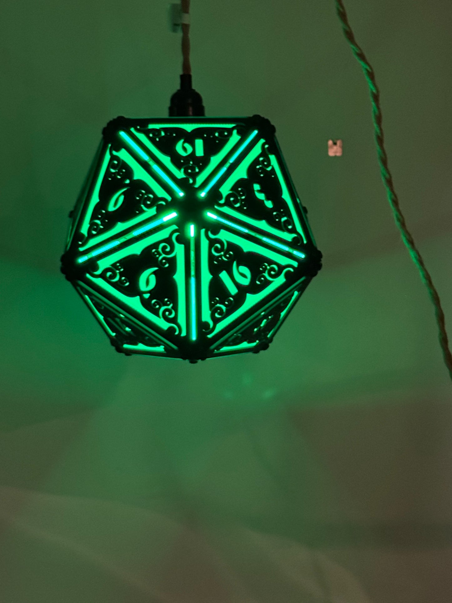 D20 Hanging Lamp